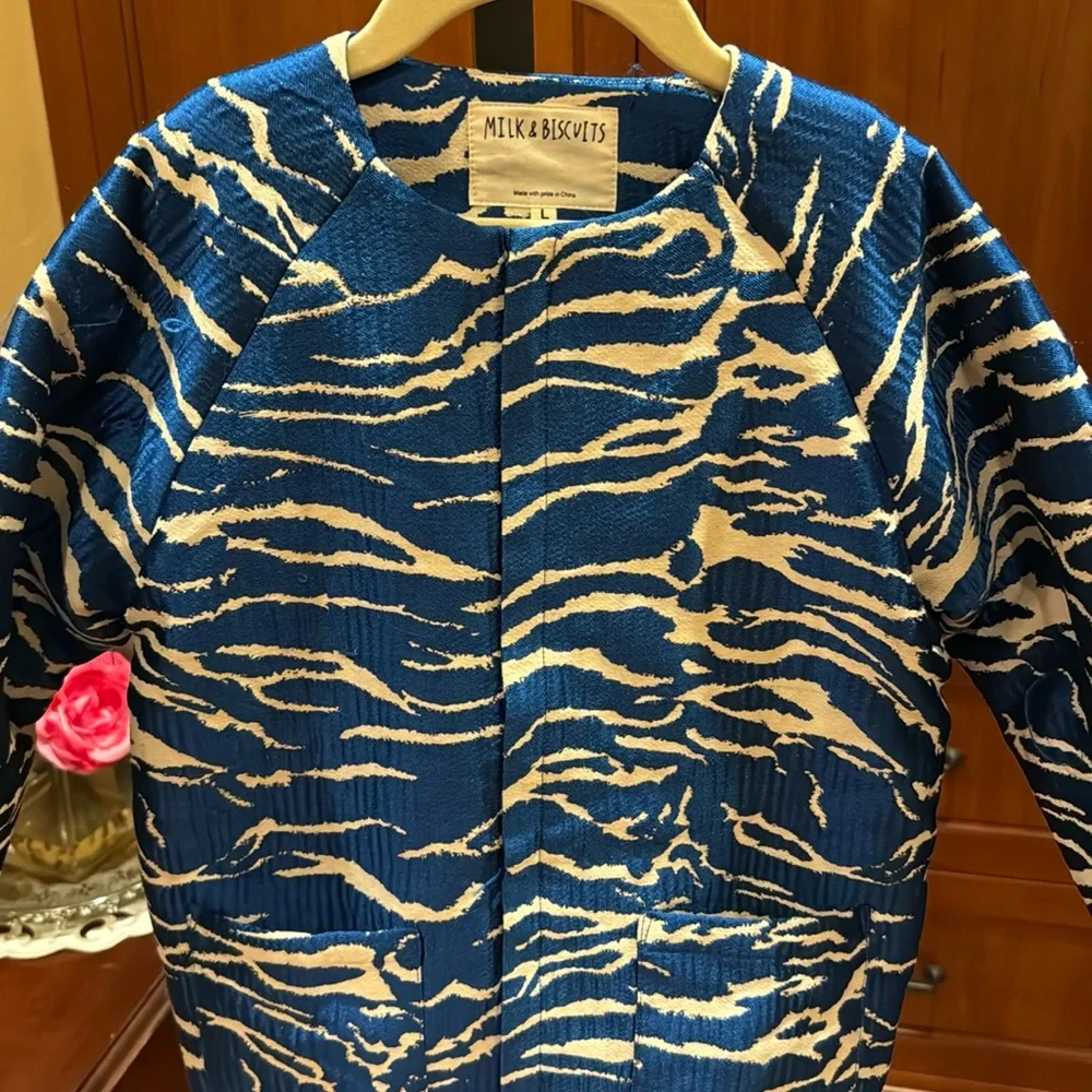 Milk & Biscuits Jacket Kids L 7 8 Blue White Zebra Print Quilted Lining Fashion